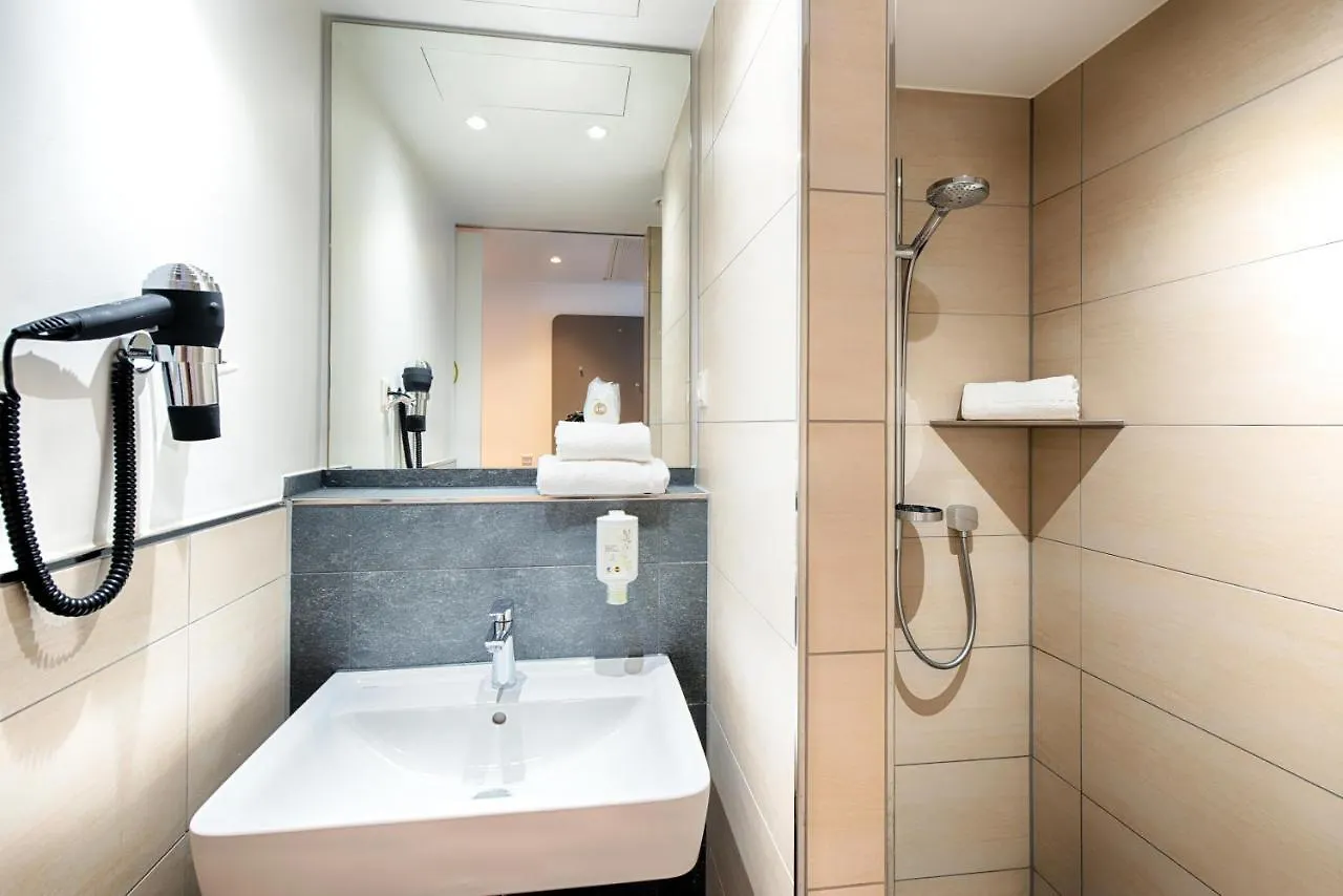B&B Hotel Augsburg-West Almanya